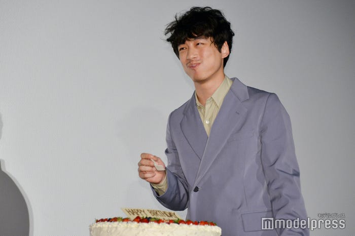 坂口健太郎 (C)モデルプレス