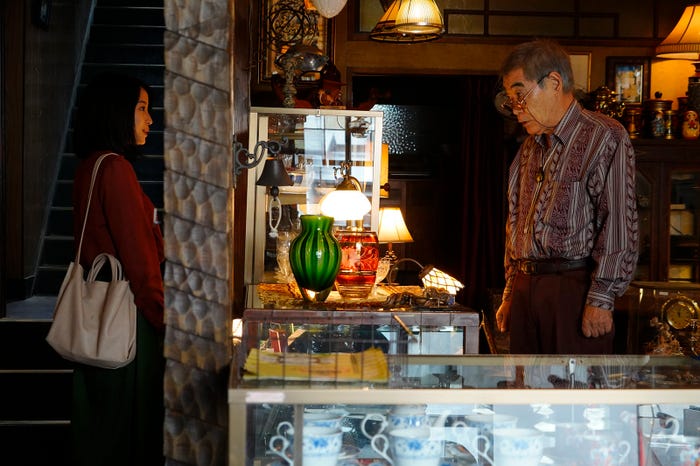 広瀬すず、柄本明 (C)2022「流浪の月」製作委員会