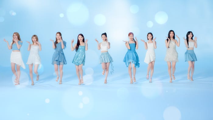 NiziU/新CM「肌ノイズミュート」篇より(提供写真)