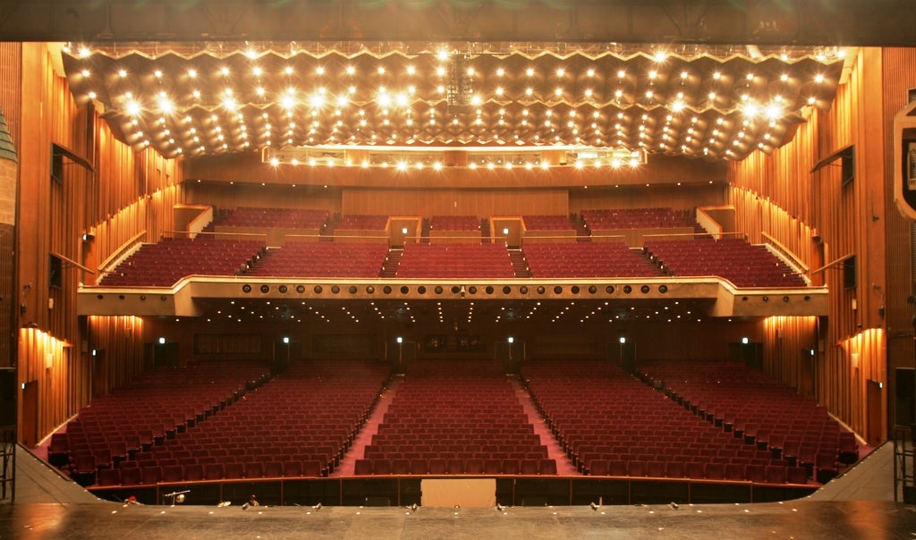 帝国劇場内（提供写真）