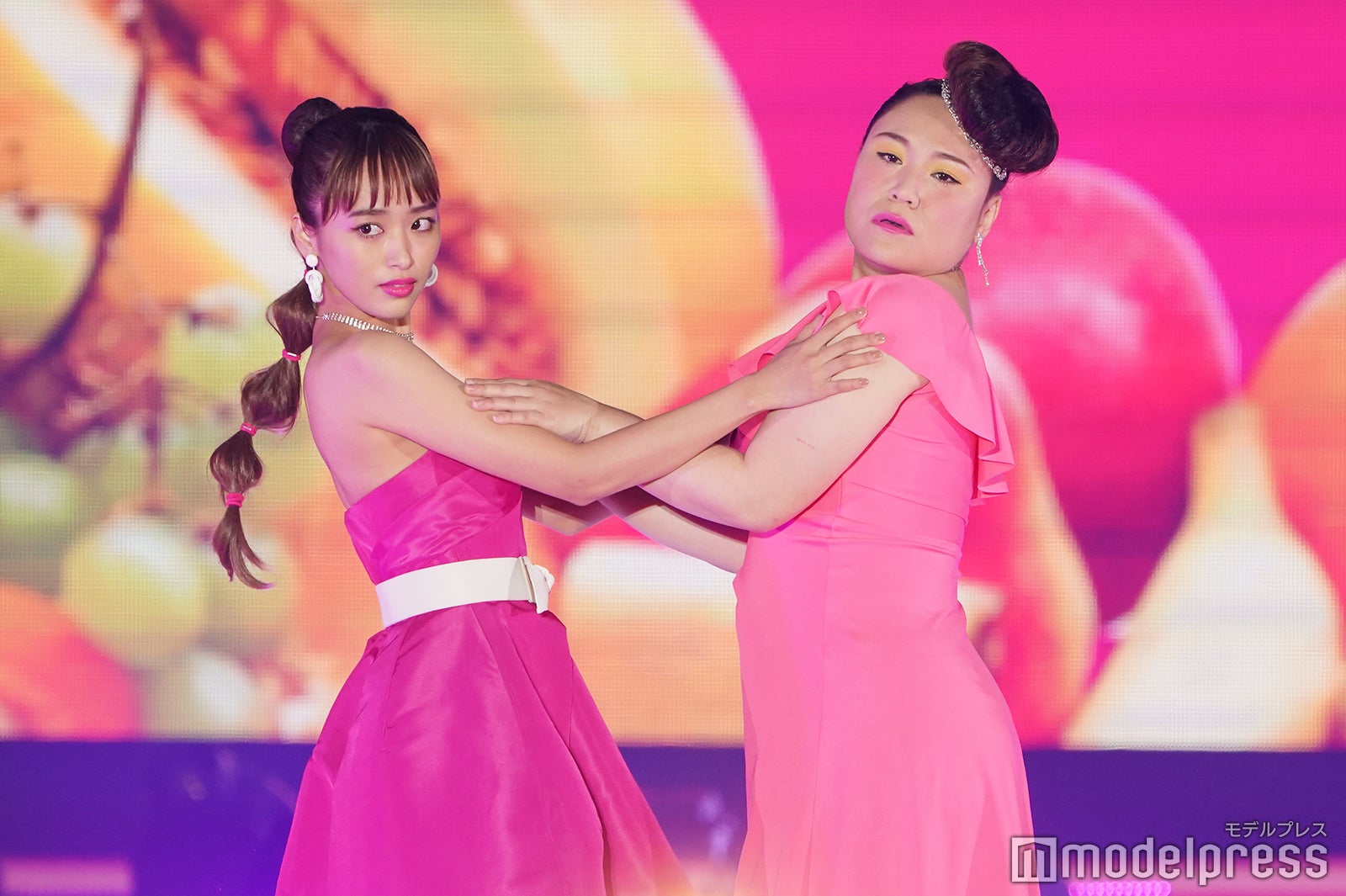 近藤千尋、バービー（C）モデルプレス