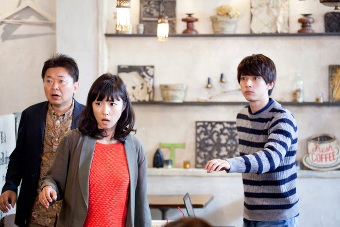 構成作家3人の会話劇、クスッと笑える要素も/映画『KABUKI DROP』より