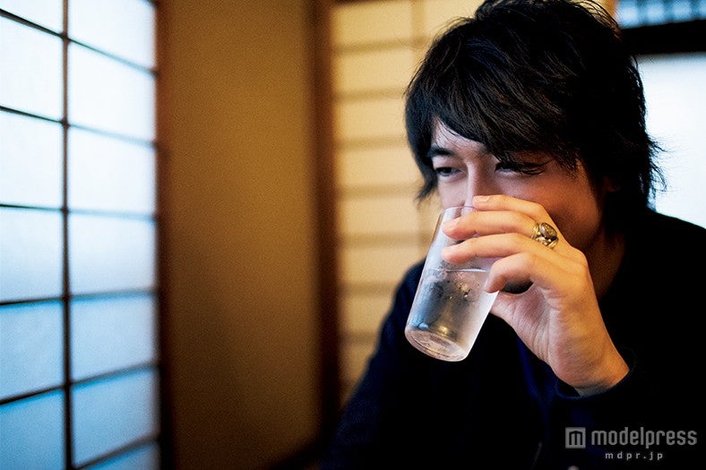 「斎藤工 蜷川実花 京都編」（発行：ギャンビット、2015年5月1日発売）画像提供：ギャンビット