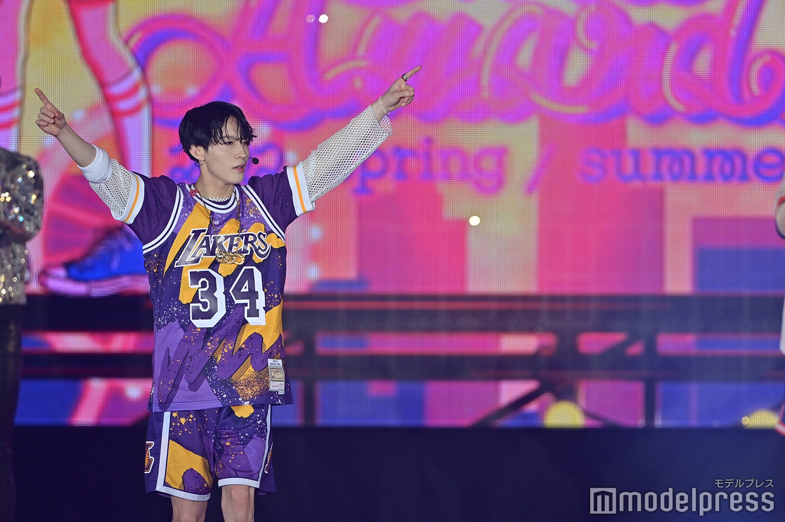 （C）モデルプレス