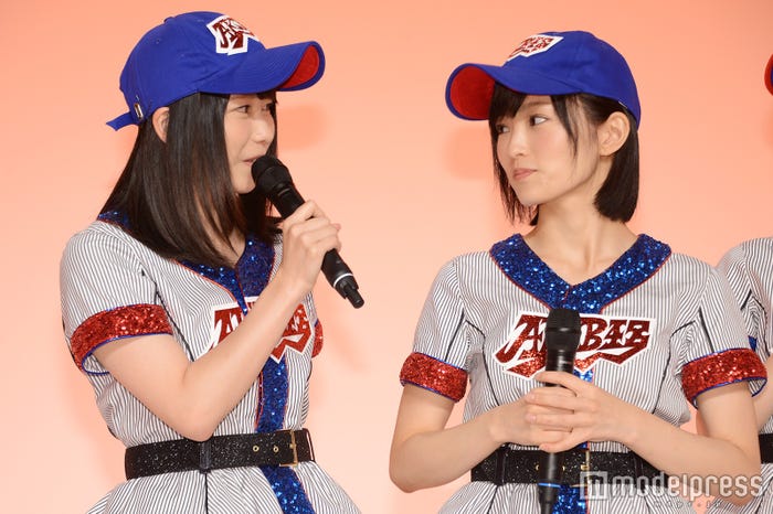 横山由依、山本彩(C)モデルプレス