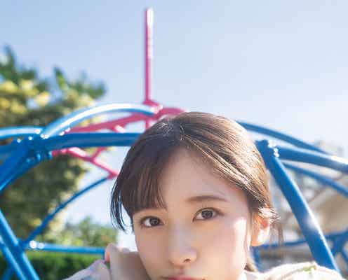 乃木坂46菅原咲月、至近距離グラビアで無邪気な表情【独占カットあり】