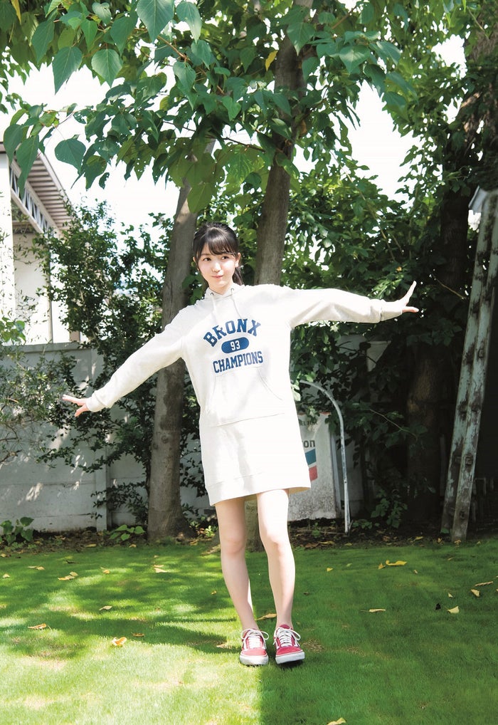 久保史緒里(C)Takeo Dec./集英社