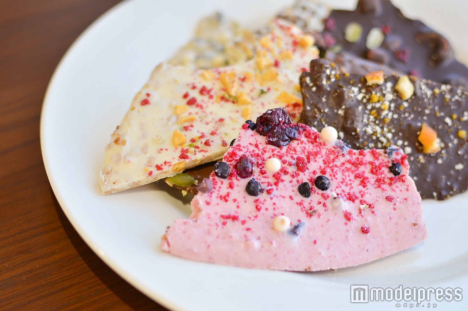 見た目も華やかな「ラヴィアンショコラ」（C）モデルプレス