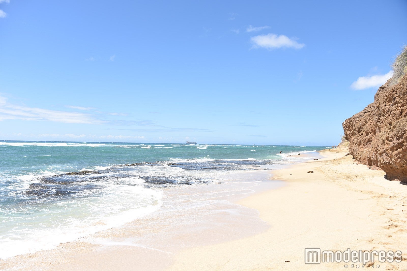 （C）モデルプレス