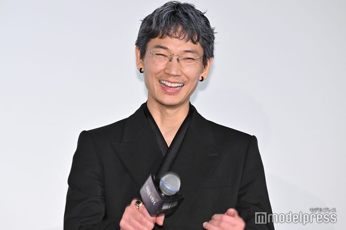 綾野剛(C)モデルプレス