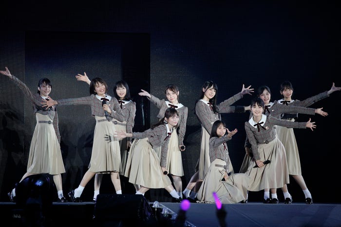 乃木坂46(提供写真)