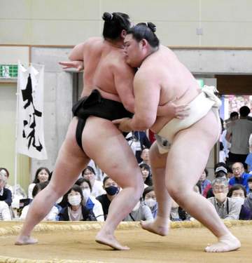 横綱大の里が復権誓う「もちろん出るつもり。出るからには優勝を目指す」 師匠の元稀勢の里「なんとか復活できるように」【大相撲】
