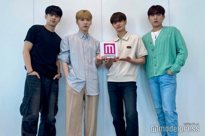 キム・ドンヒョン、チョン・ウン、イ・デフィ、パク・ウジン(C)モデルプレス