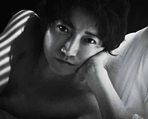 藤原竜也、蜷川実花撮影で女心を惑わす“悪い男”に