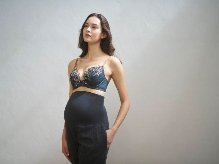 「ワコールマタニティ」と「アンフィ」が協業 機能性＋トレンドに対応したブラ・ショーツ