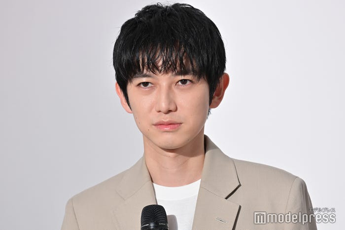 本郷奏多(C)モデルプレス