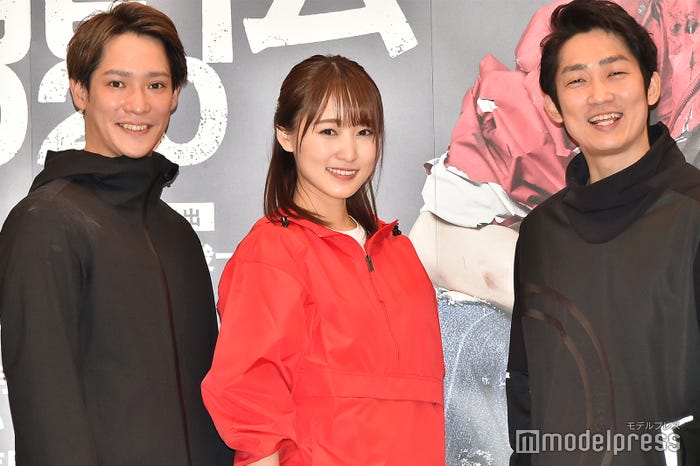味方良介、菅井友香、石田明 (C)モデルプレス