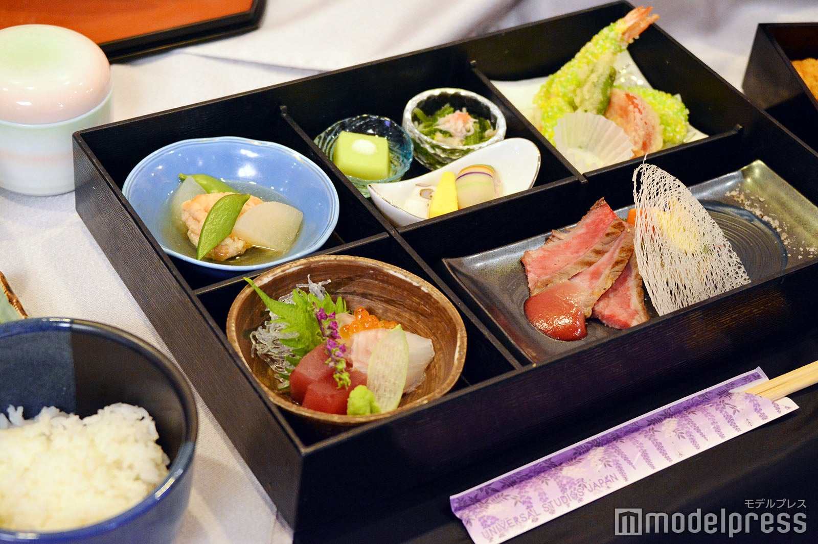 （C）モデルプレス