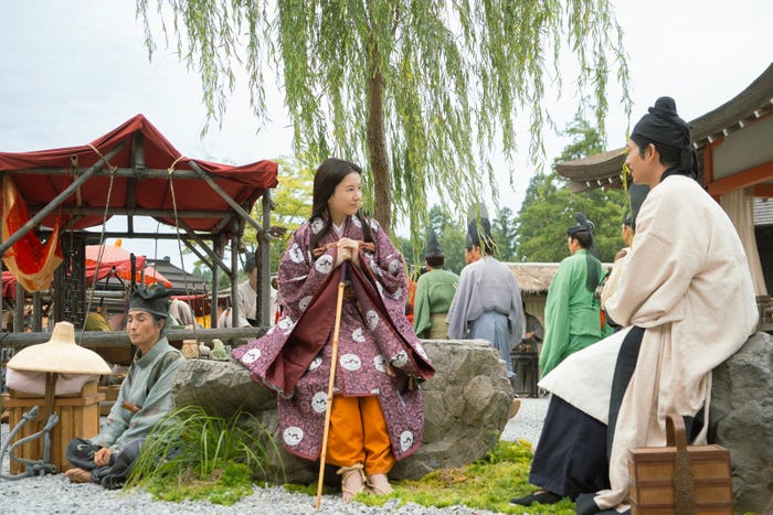 矢部太郎、吉高由里子、松下洸平「光る君へ」第46話(C)NHK