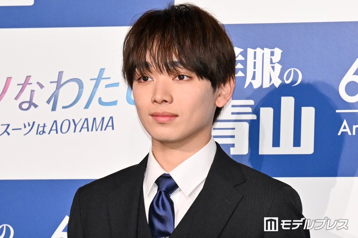 宮世琉弥、母親役で共演・チョコプラ松尾が「本当のお母さんに見えてきました」質問への回答も“リンク”