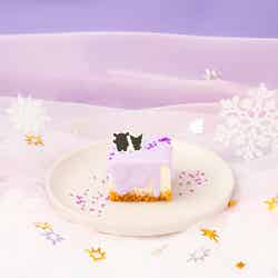 クロミのいたずらチーズケーキ税込1,090円/提供画像