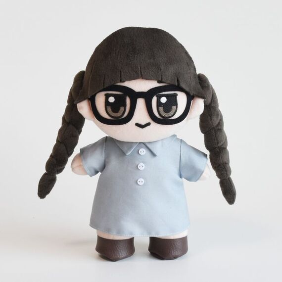 ぬいぐるみ作家・平栗あずささん、推しぬい文化を支える 制作本出版や