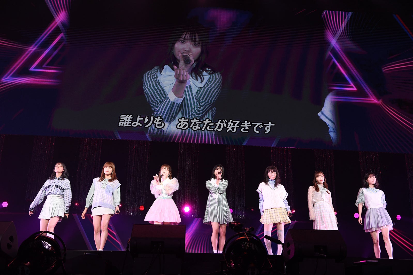 「峯岸みなみ卒業コンサート～桜の咲かない春はない～」（C）AKB48