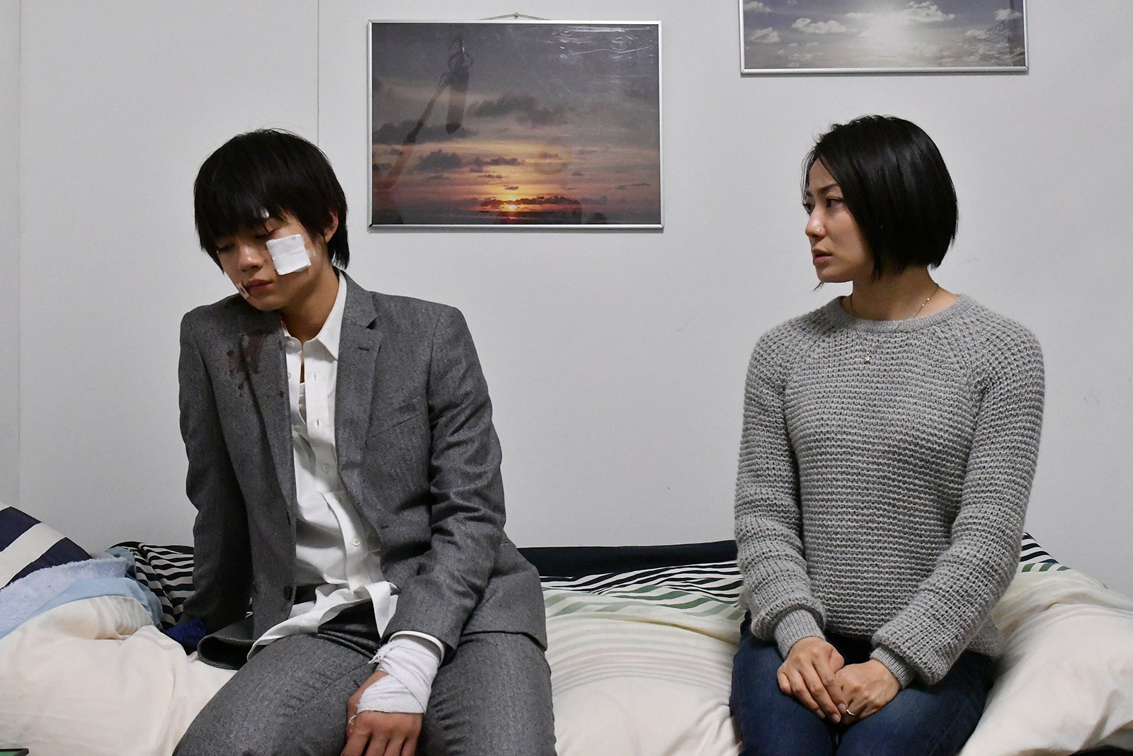 ドラマ『砂の塔～知りすぎた隣人』より（C）TBS