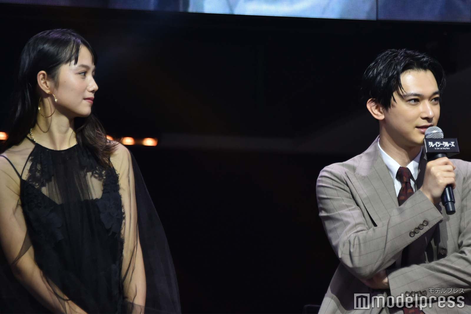 宮崎あおい、吉沢亮（C）モデルプレス