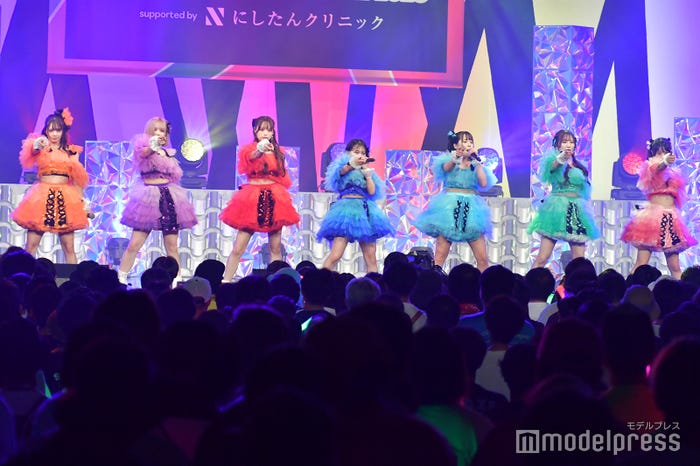 CANDY TUNE (C)モデルプレス