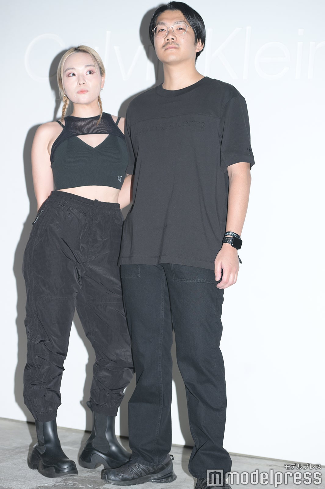 DJロミ・マッツ、シオリ・ブラッドショー（C）モデルプレス