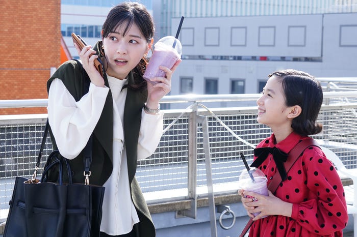 西野七瀬、白山乃愛/「Dr.チョコレート」第4話より(C)日本テレビ