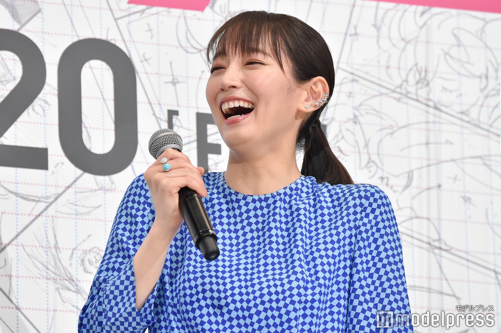 吉岡里帆（C）モデルプレス