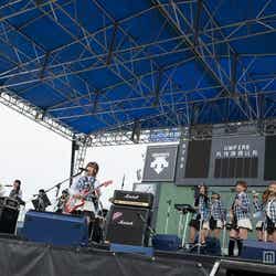 全9曲を熱唱したAKB48