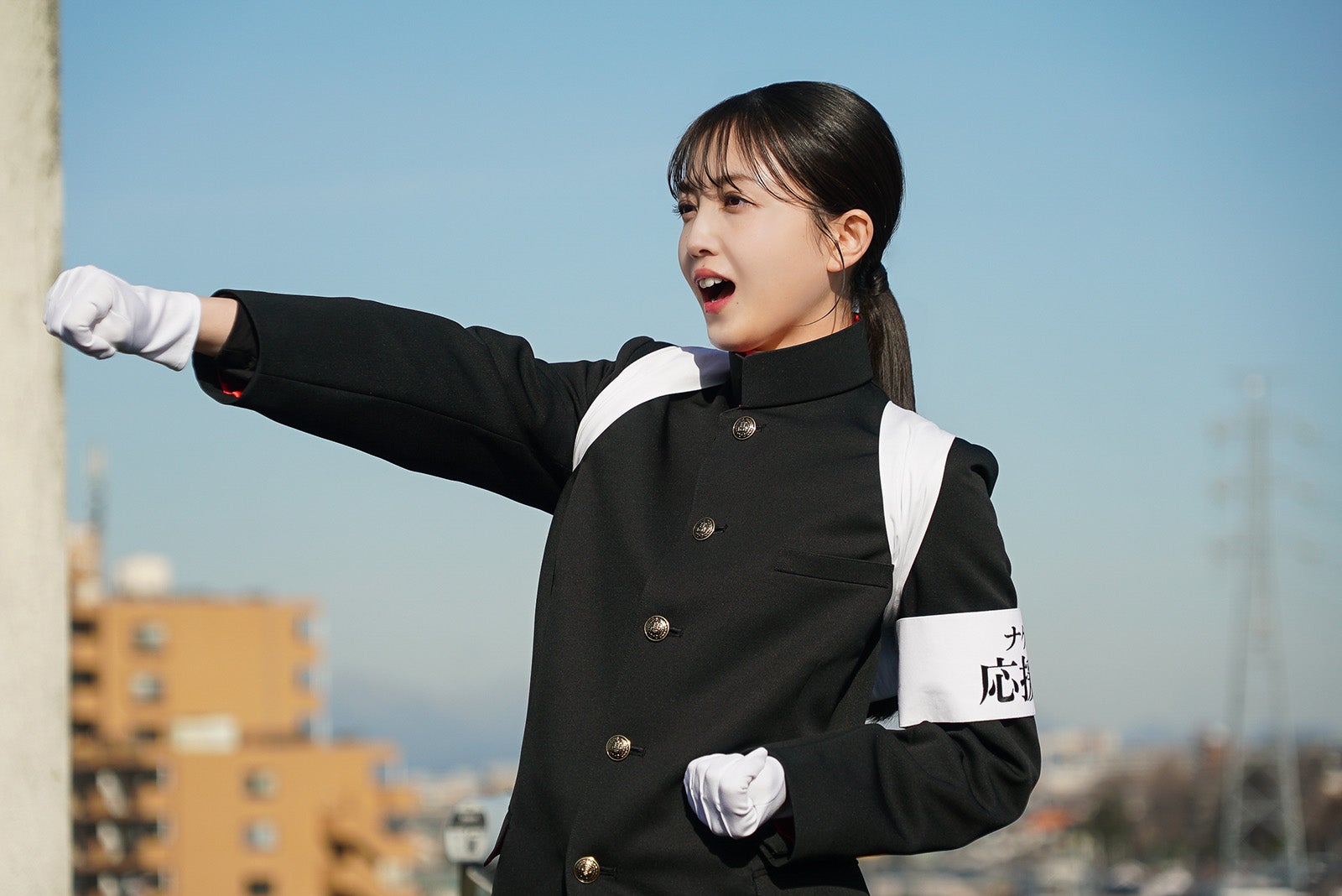 久保史緒里／テレビCMスパイシーチキンマックナゲット 「応援って意味ありますか？」篇メイキングより（提供写真）