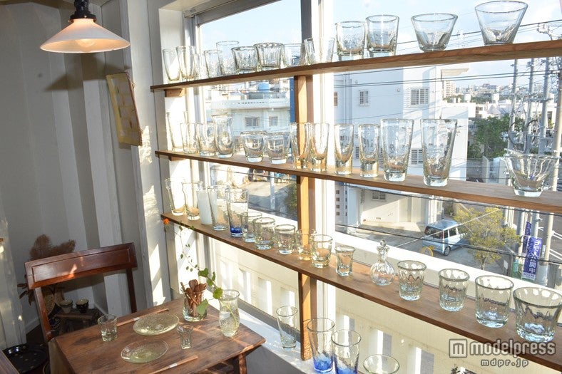 キラキラと光るグラス