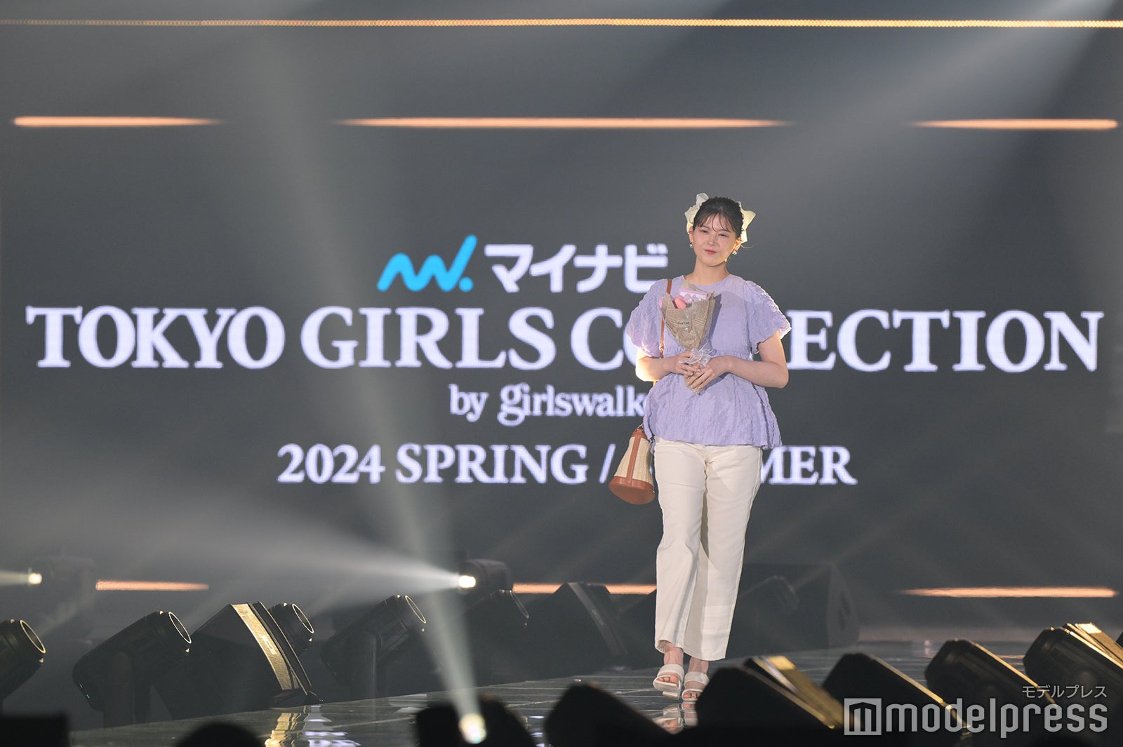 （C）モデルプレス