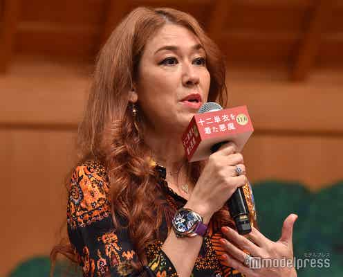 LiLiCo、膝蓋骨骨折で入院&手術「まだ激痛」術後の様子明かす