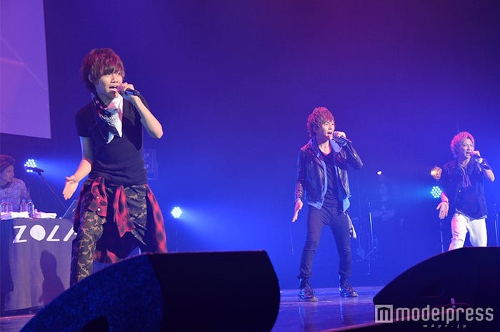 ZOLA(左から)まうい、なのっくす。、時人/昨年8月11日「LOOP vol.6」にて撮影(C)モデルプレス