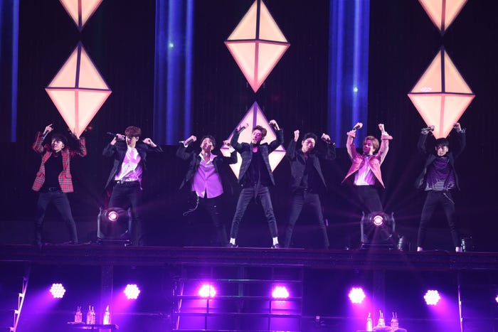 iKON(写真提供:ニッポン放送)