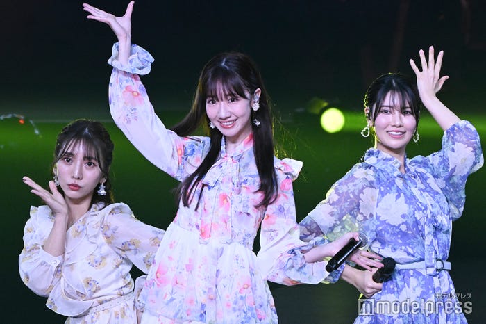 高城亜樹、柏木由紀、倉持明日香(C)モデルプレス