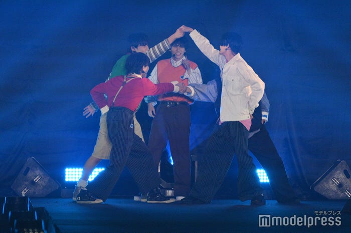 WILD BLUE(C)モデルプレス