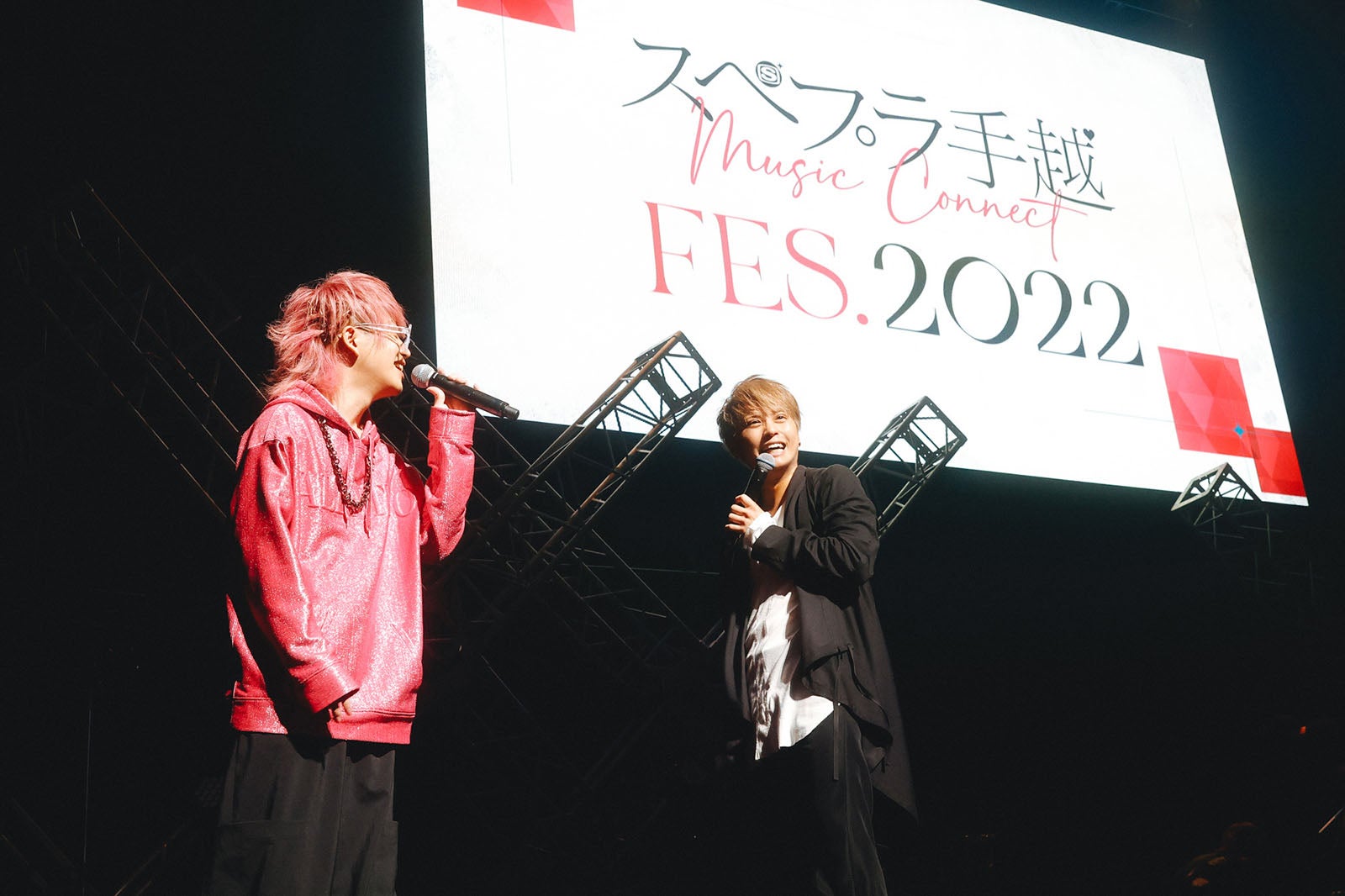 マイキ＆手越祐也／写真：関口佳代（提供写真）