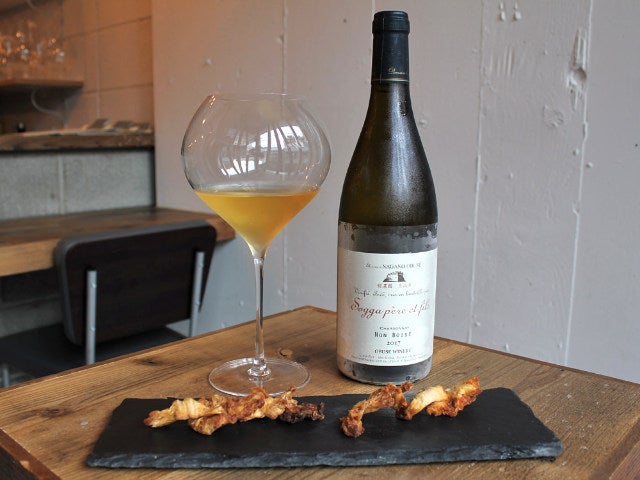 carousel_449cb2afb811af1891ebfd47cb5aff0