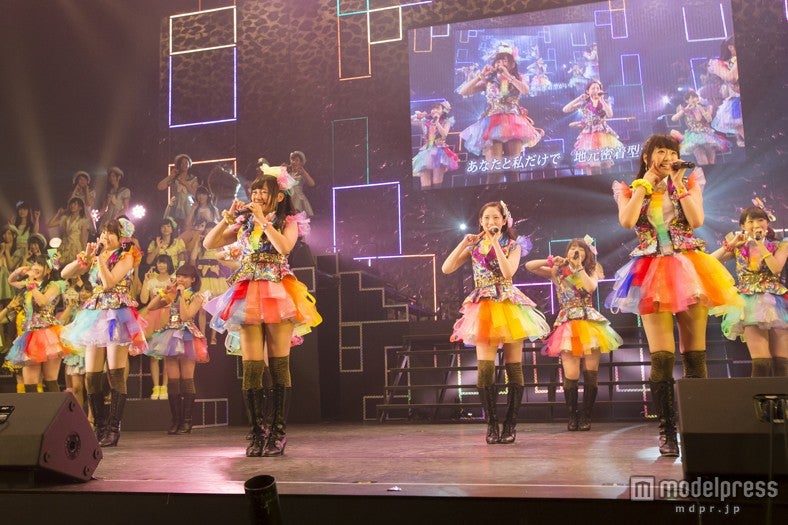 「NMB48 リクエストアワー セットリスト ベスト50 2014」2日目公演（C）NMB48