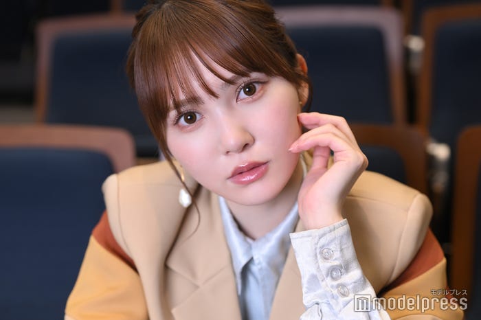 加藤史帆(C)モデルプレス