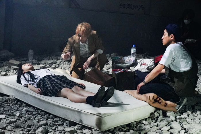 花田優里音、松岡広大、嶺豪一(C)日本テレビ