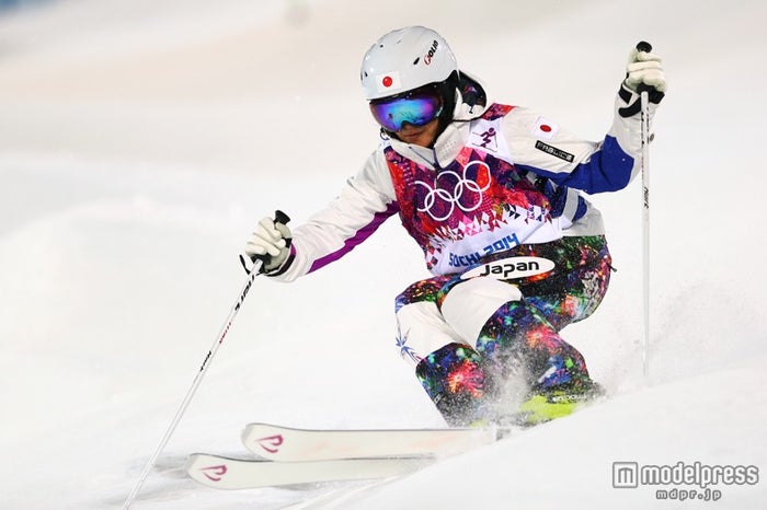 上村愛子選手 今回で最後 会見に応じる 点も見ず泣いてました モデルプレス