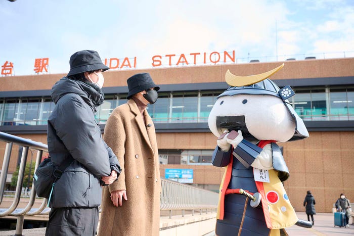 神木隆之介、佐藤健(C)Co-LaVo.inc