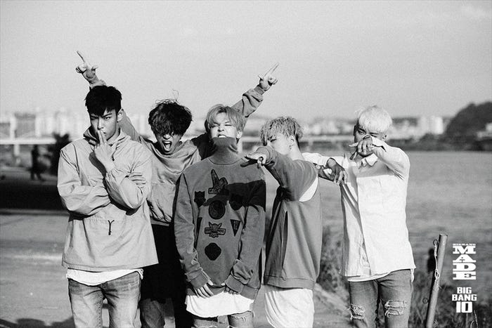 BIGBANG(C)2016 YG ENTERTAINMENT INC.ALL RIGHTS RESERVED.